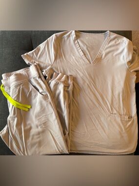 Figs Light Taupe Scrub Set with Neon Yellow Drawstring